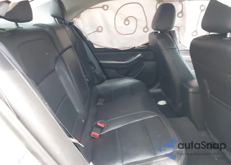 2016 Chevrolet Malibu Limited Ltz из США, поврежденный, VIN 1G11E5SA2GF139698